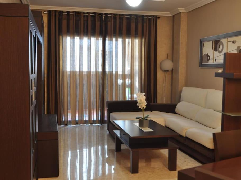 Acogedor Apartamento En Burriana Centro Buitenkant foto